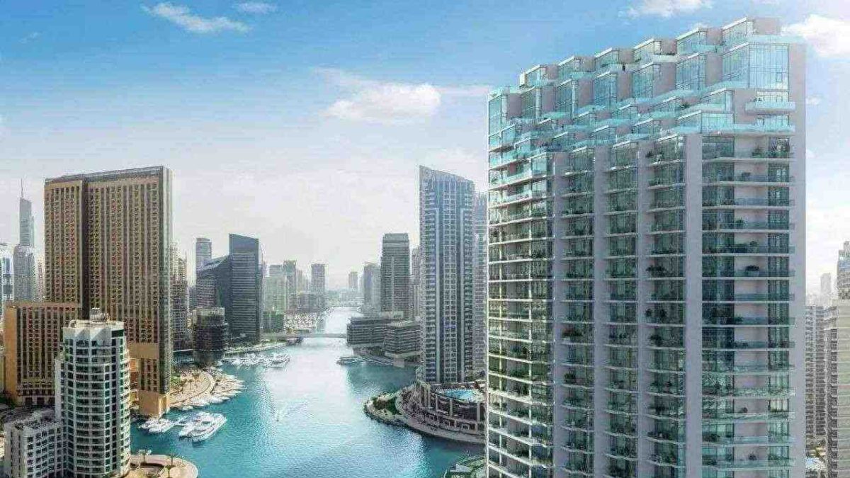 Off-plan Dubai skyline luxury apartments 2026