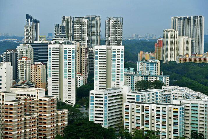Singapore HDB resale flat in a residential housing estate