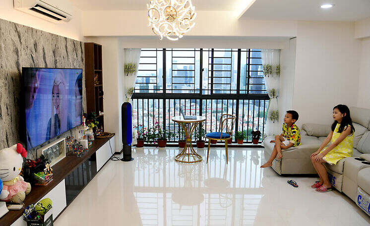 HDB Flats for Sale in Clementi, Singapore HDB resale flats for sale in Clementi, Singapore, near Clementi MRT station, Clementi Mall and educational institutions